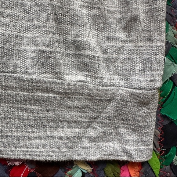 Y2K Wet Seal Gray Mustache Knit Shirt Raglan Sleeve Juniors Size XS 2010s Casual - Picture 15 of 16